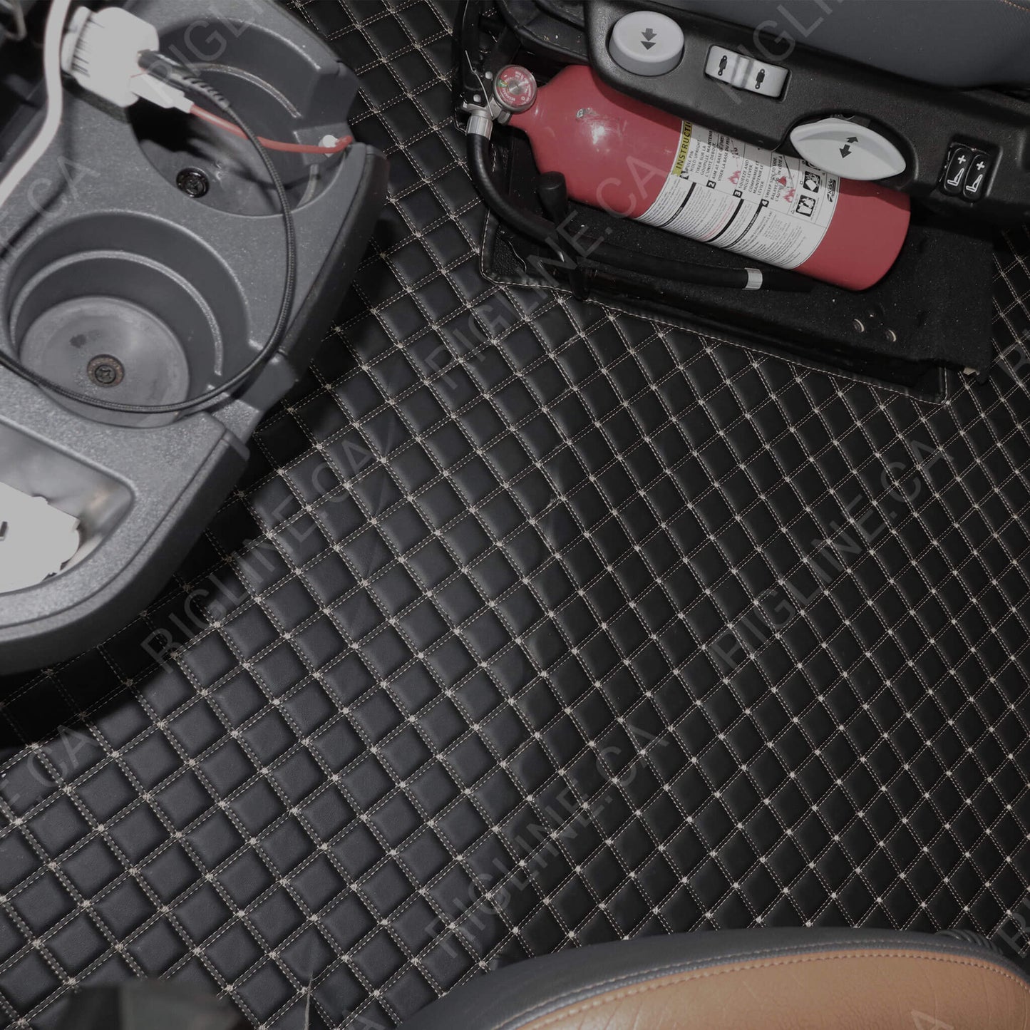 Kenworth T680 Automatic Floor Mats 2019-2025