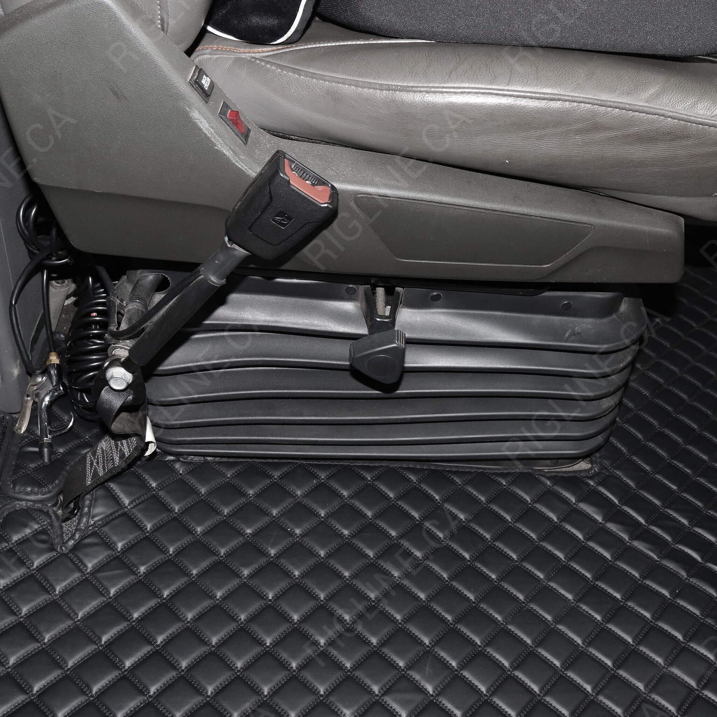 Volvo VNL860 Floor Mats 2019-2024